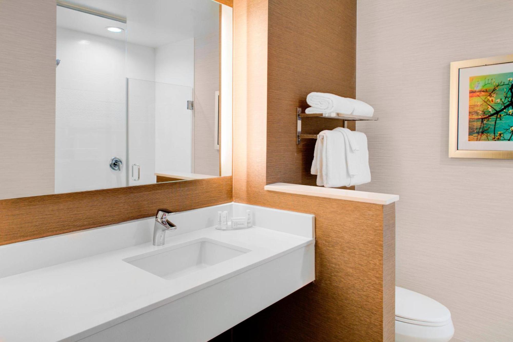 Fairfield Inn & Suites By Marriott Bakersfield North/Airport Ngoại thất bức ảnh